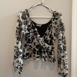 Black and White Floral (M) Altard State Top